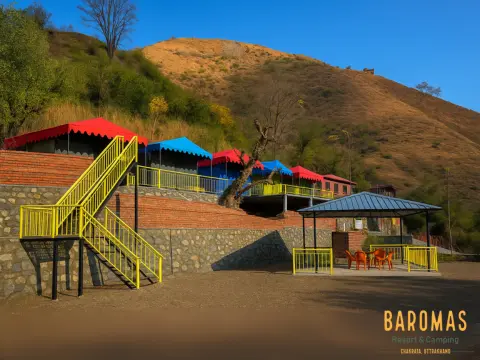 Mountain Majesty - Luxury camping views